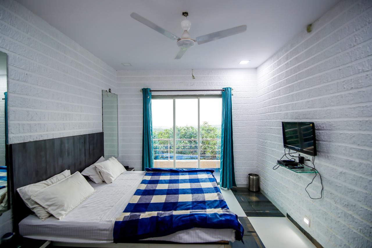 마하발레슈와르 Shindola Residency B&B 외부 사진