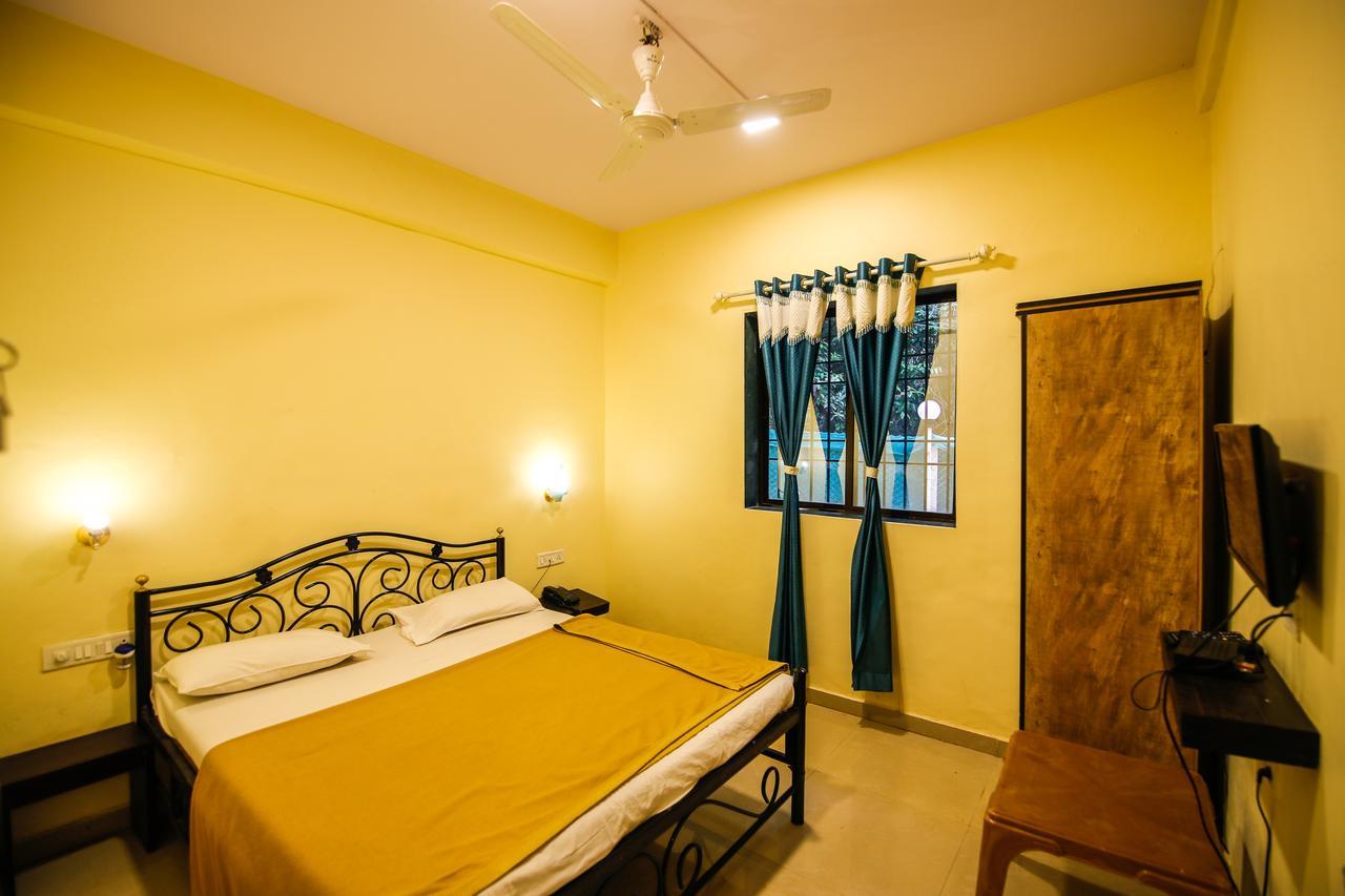 마하발레슈와르 Shindola Residency B&B 외부 사진